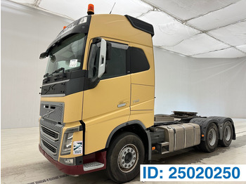 Tractor unit VOLVO FH16 750