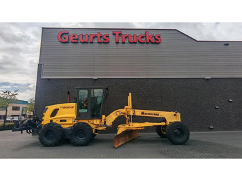 Grader New Holland RG 200 B MOTORGRADER + RIPPER FROM 2012 HOURS 4237: picture 4