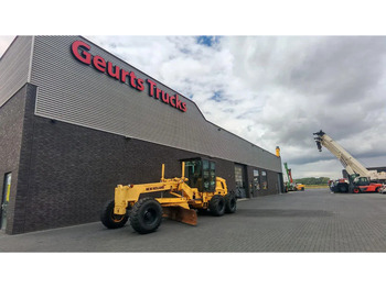 Grader New Holland RG 200 B MOTORGRADER + RIPPER FROM 2012 HOURS 4237: picture 2