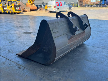 Bucket CW30 / CW40 Slotenbak 2200mm bucket: picture 5