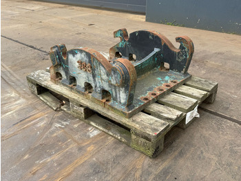 Quick coupler