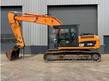 Crawler excavator CATERPILLAR 319
