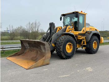 Wheel loader Volvo L110H: picture 2
