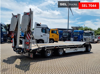 Low loader trailer Fliegl DTS 300 / Rampen: picture 5