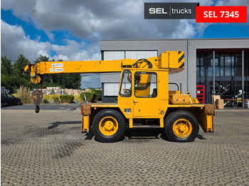 Crane truck