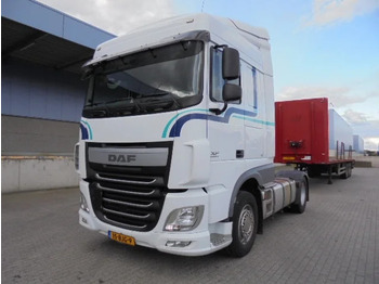 Tractor unit DAF XF 440