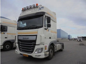 Tractor unit DAF XF 440