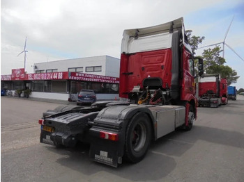Tractor unit Mercedes-Benz Actros 1943 LS EUR6: picture 4