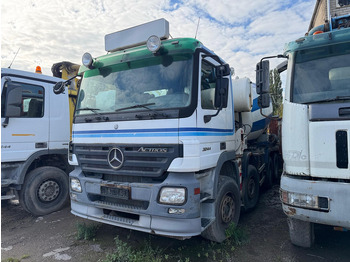 Concrete pump truck CIFA