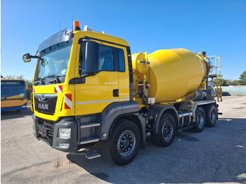Concrete mixer truck LIEBHERR