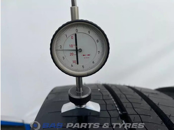 Tire for Truck Bridgestone: picture 3