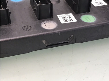 Electrical system for Truck DAF Frame Power Distribution Unit DAF 2408925: picture 3 Electrical system for Truck DAF Frame Power Distribution Unit DAF 2408925: picture 3