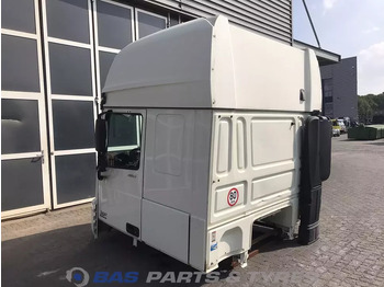 Cab and interior for Truck DAF XF106: picture 3