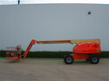 Telescopic boom JLG