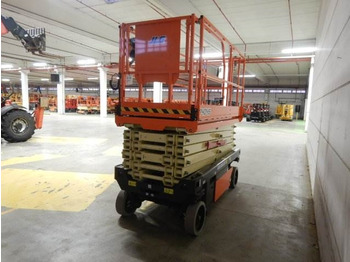 Scissor lift JLG R4045: picture 4