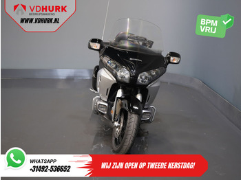 Motorcycle Honda GL 1800 GoldWing MARGE/ ABS/ Koffers/ Cruise/ Topkoffer/ Radio: picture 2 Motorcycle Honda GL 1800 GoldWing MARGE/ ABS/ Koffers/ Cruise/ Topkoffer/ Radio: picture 2