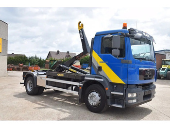 Hook lift truck MAN TGM 18.340