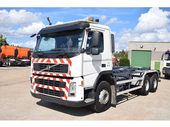 Hook lift truck Volvo FM 370: picture 3