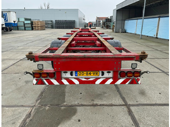 Container transporter/ Swap body semi-trailer Diversen 3 Axle Chassis BPW AxleS LIFTAxle TOP Condition NL Trailer: picture 3