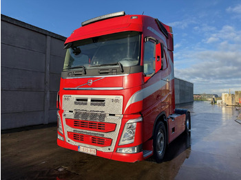 Tractor unit VOLVO FH 500