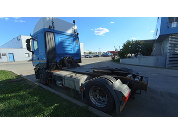 Tractor unit IVECO AS440S45T: picture 3