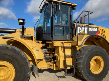 Wheel loader CATERPILLAR 966M: picture 2