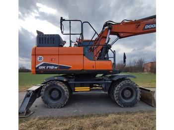 Wheel excavator DEVELON