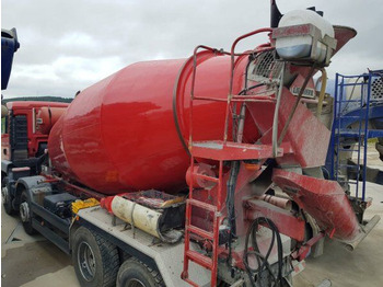 Concrete mixer truck MAN TGS 32.360: picture 5