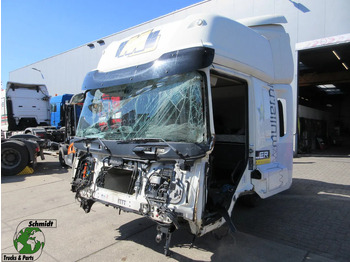 Cab and interior DAF CF