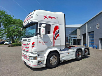 Tractor unit SCANIA R 520