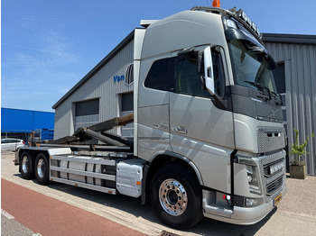 Hook lift truck VOLVO FH16 750