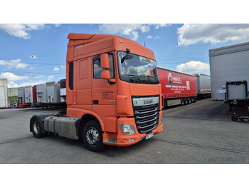 Tractor unit DAF XF 460