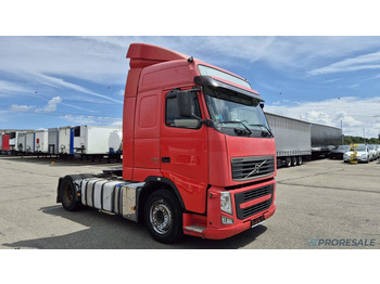 Tractor unit VOLVO FH13 460