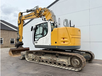 Crawler excavator Liebherr R926LC Compact - Oilquick / TRIMPLE GPS Prepaired: picture 3