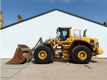 Wheel loader VOLVO L220G