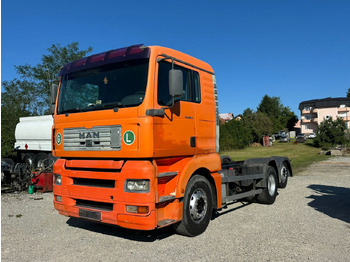 Cab chassis truck MAN TGA 26.460