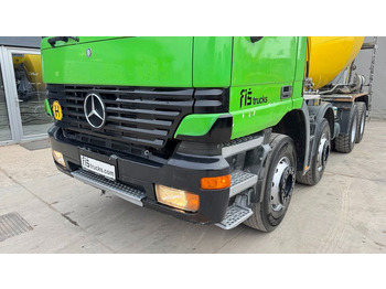 Cab chassis truck Mercedes-Benz Actros 4143 8x4 chassis - big axle: picture 2