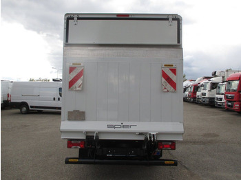 Box van Iveco Daily 35C16: picture 5