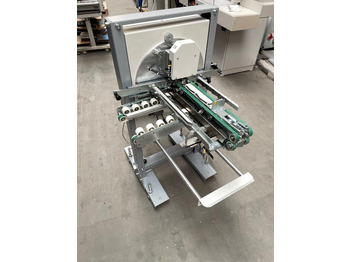 Folding machine