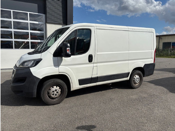 Lease a  Peugeot Boxer Peugeot Boxer: picture 4