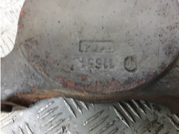 Axle and parts for Farm tractor Claas Ares 700, 800 Series Pro Activ 836 Axle Support Bearing Bracket 6000103472: picture 2