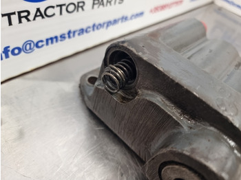 Hydraulic valve for Agricultural machinery Ford 40 Series, 7840, 8240, 8340, Ts, Hydraulic Valve F2nnr947aa, 81878459: picture 3