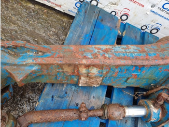 Front axle Ford 7840, 6640, 5640 Front Axle Housing Car125160, Car128939, 82850149, 19013: picture 3