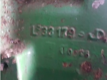 Clutch and parts for Farm tractor John Deere 3040, 2040, 2140, 1840, 1640 Clutch Housing L33179, Al28740, L39493: picture 3
