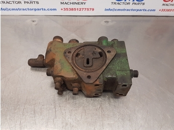 Hydraulic valve JOHN DEERE