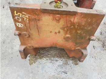 Front axle for Backhoe loader Massey Ferguson 50h, 50hx, Front Axle Casting 3510463m1: picture 5 Front axle for Backhoe loader Massey Ferguson 50h, 50hx, Front Axle Casting 3510463m1: picture 5