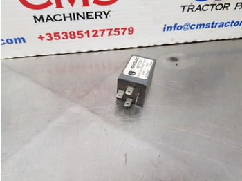 Electrical system for Farm tractor New Holland 8360, 60, M, Tm, Ts, T7 Sereis, Relay Windscreen 82011381: picture 3