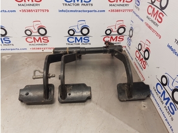 Pedal for Farm tractor New Holland Brake, Clutch Pedal Kit 87547108, 87547109, 87566904: picture 2