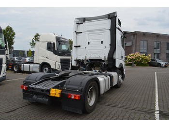 Tractor unit Mercedes-Benz Actros 5 1845 BigSpace: picture 4