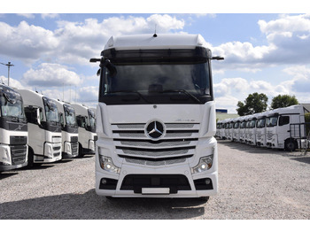 Tractor unit Mercedes-Benz Actros 5 1845 BigSpace: picture 2